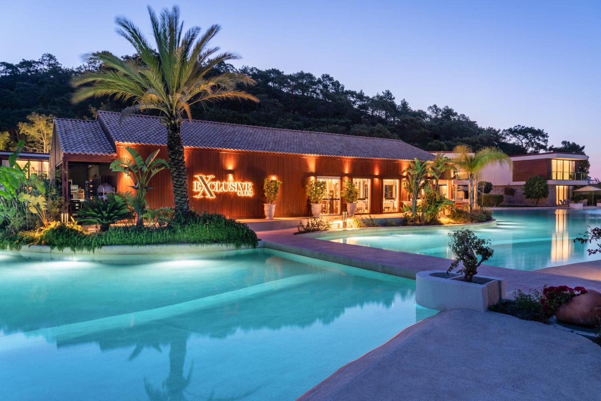 Rixos Premium - The Land Of Legends Access