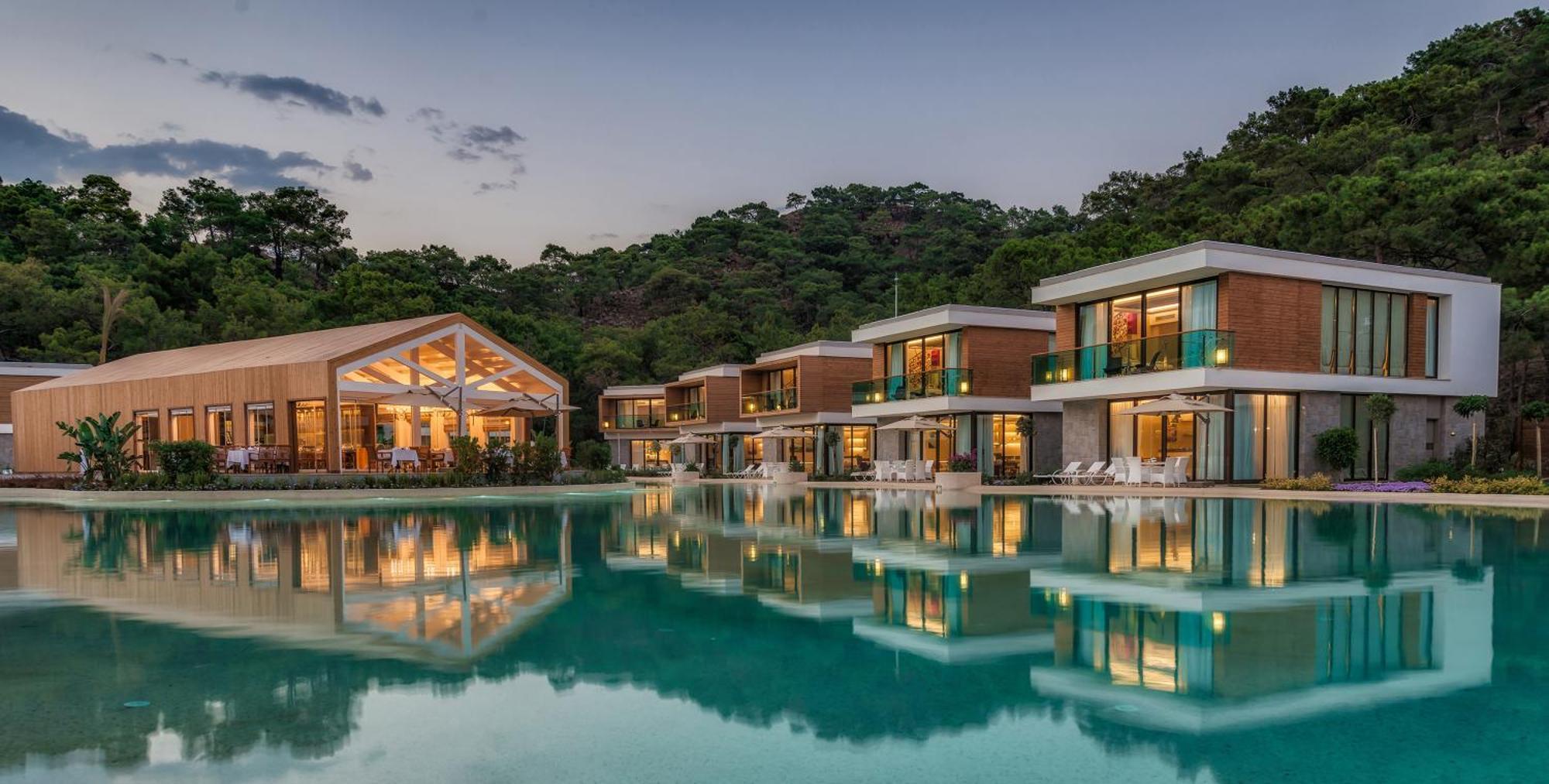 Rixos Premium - The Land Of Legends Access 5*