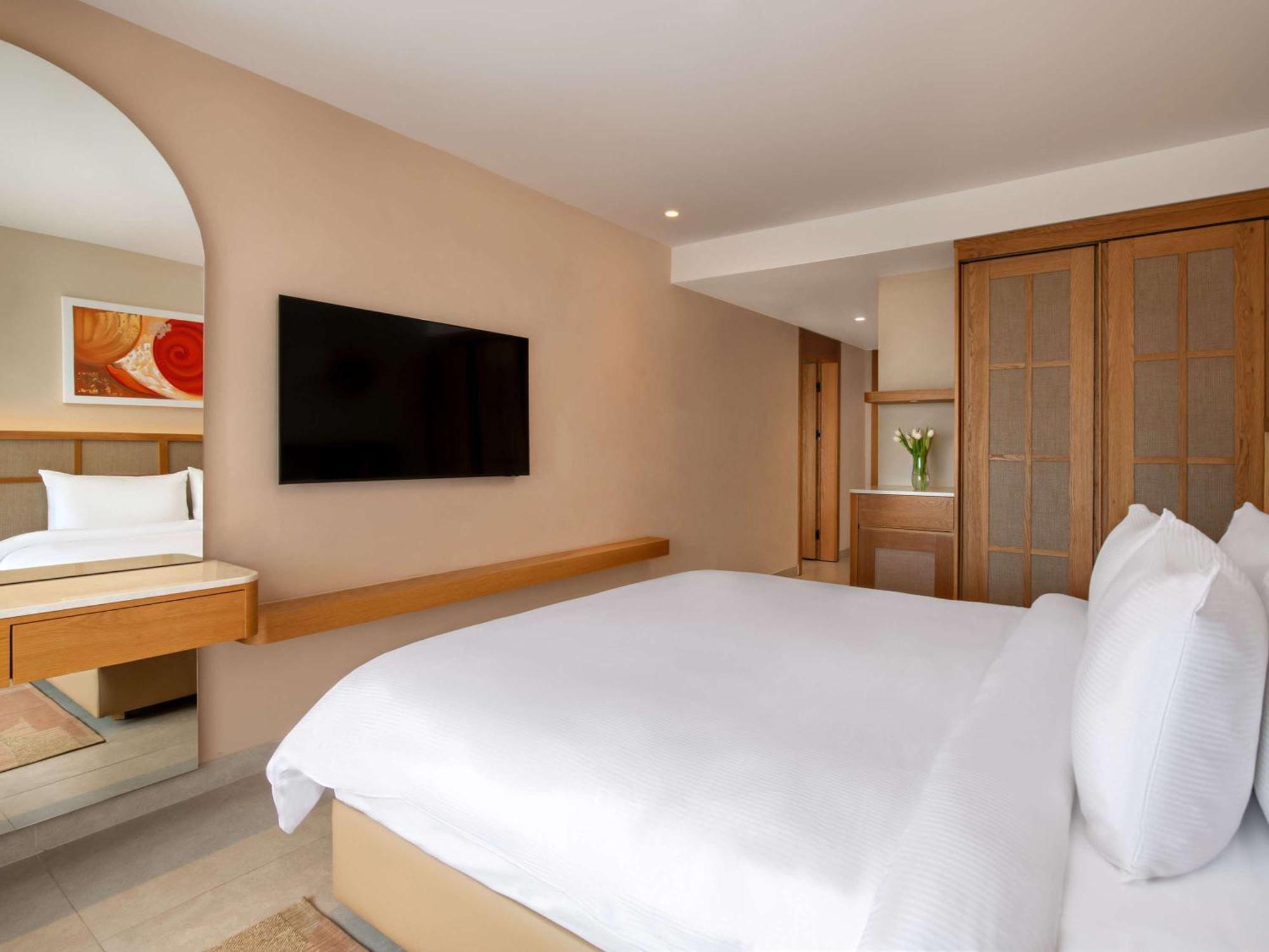 Rixos Premium - The Land Of Legends Access 5*